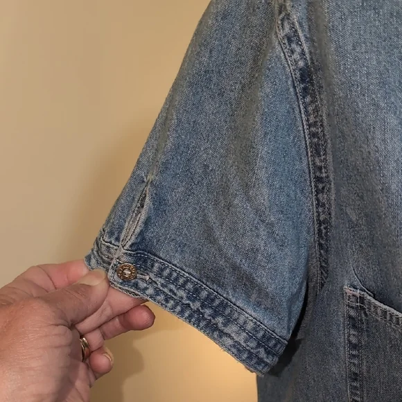 Women's Faded Glory Light Blue Button-Up Dress - Picture 5 of 11